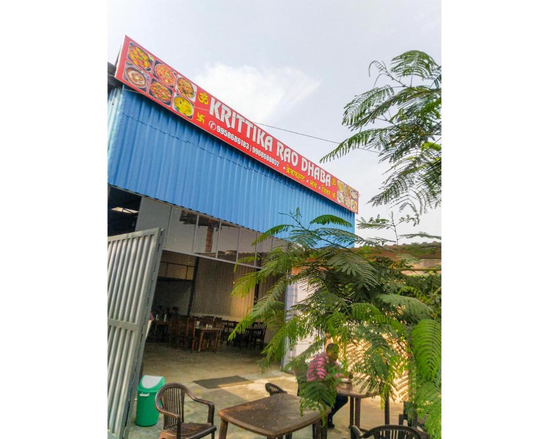 Krittika Rao Dhaba By Wb Inn Gurgaon Eksteriør bilde